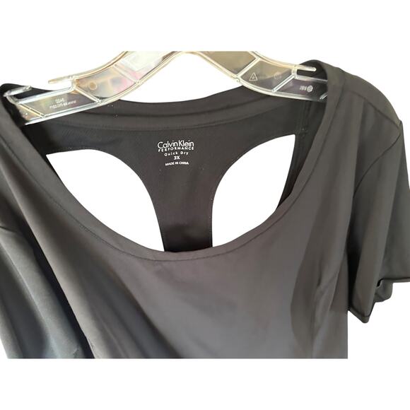 Calvin Klein 3X Performance Quick Dry Black top - Picture 2 of 6